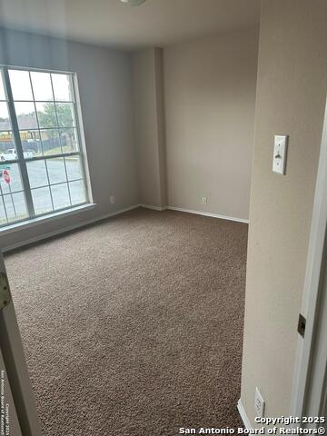 Listing photo id 22 for 2511 Fayette