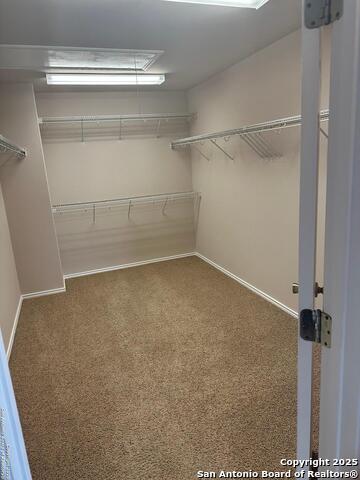 Listing photo id 32 for 2511 Fayette