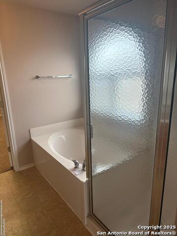 Listing photo id 7 for 2511 Fayette