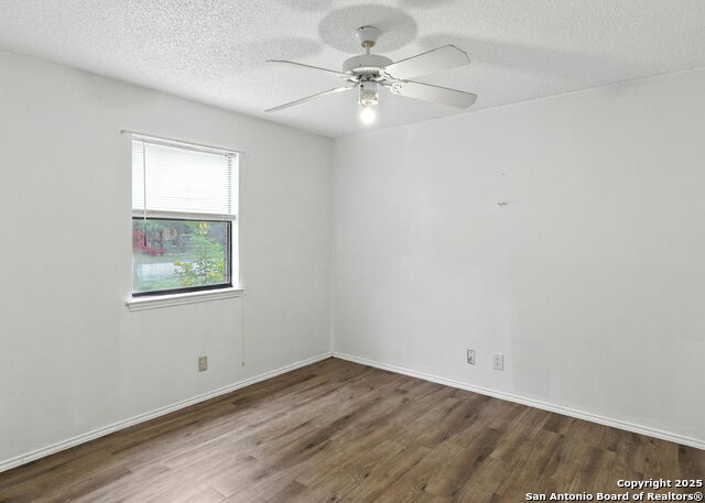 Image 15 of 17 For 600 Cunningham N