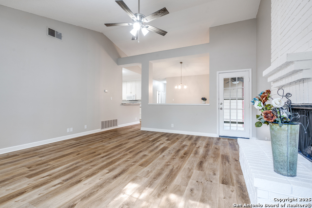 Image 10 of 25 For 3131 Morning Crk