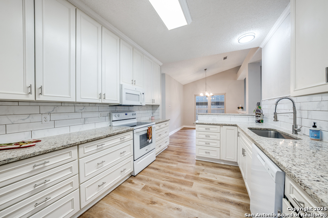 Image 4 of 25 For 3131 Morning Crk