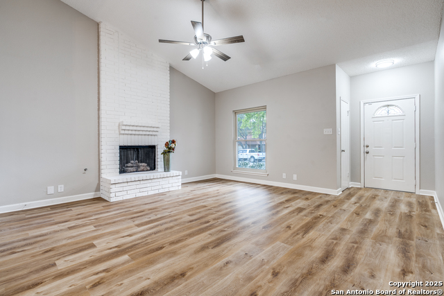 Image 9 of 25 For 3131 Morning Crk