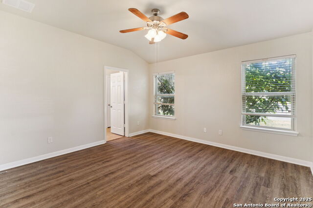 Listing photo id 8 for 2607 Diamondback