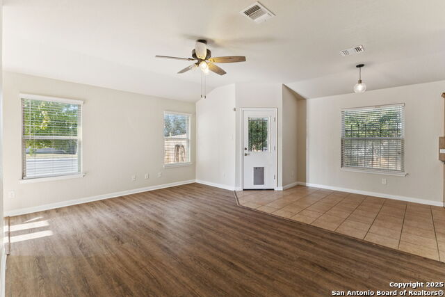 Listing photo id 1 for 2607 Diamondback