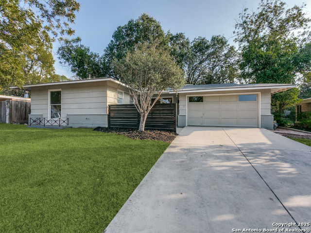 Details for 2022 Edgehill Dr, San Antonio, TX 78209