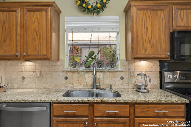 Image 10 of 47 For 14123 Sonora Bend