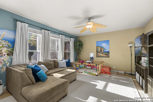 Image 18 of 47 For 14123 Sonora Bend