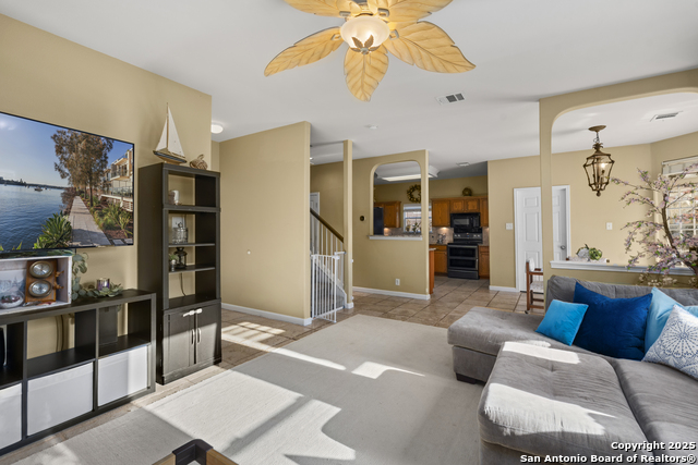 Image 19 of 47 For 14123 Sonora Bend