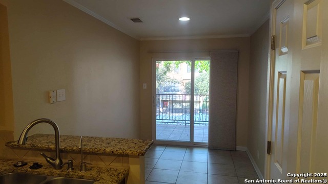 Image 6 of 15 For 100 Lorenz  302