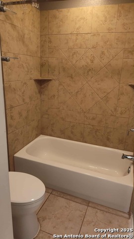 Image 9 of 15 For 100 Lorenz  302