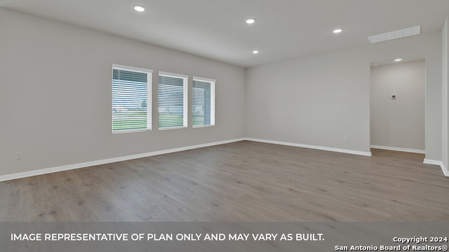 Image 14 of 35 For 490 Sonoma Street