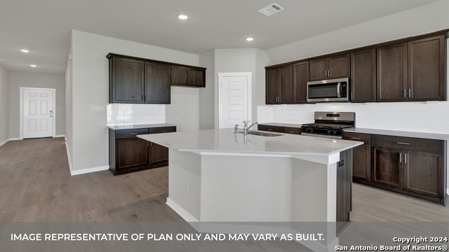 Image 19 of 35 For 490 Sonoma Street