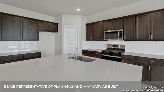 Image 20 of 35 For 490 Sonoma Street