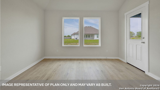 Image 18 of 27 For 485 Sonoma Street