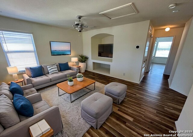 Listing photo id 11 for 7714 Cold Mtn