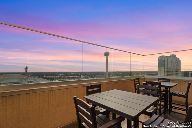 Details for 215 Center St. N 1005, San Antonio, TX 78202