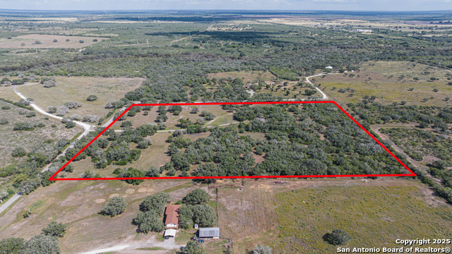 Listing photo id 3 for 2818 Wofford