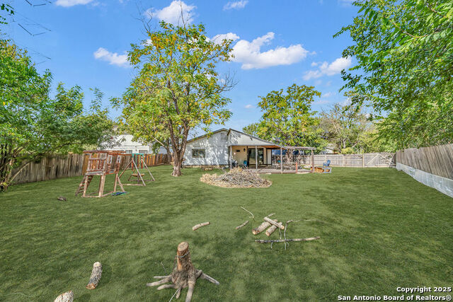 Image 22 of 27 For 4566 Sherwood Way