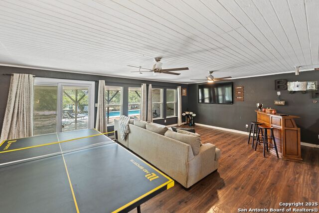 Image 10 of 38 For 1220 Inspiring View