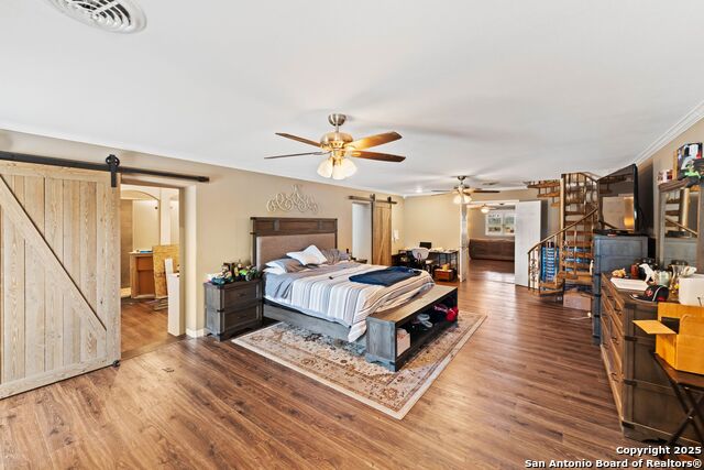 Image 12 of 38 For 1220 Inspiring View