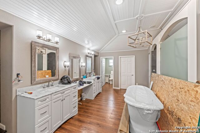 Image 14 of 38 For 1220 Inspiring View