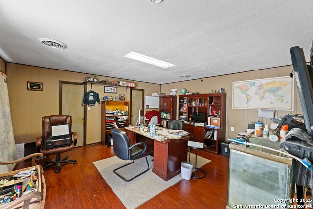 Image 18 of 38 For 1220 Inspiring View