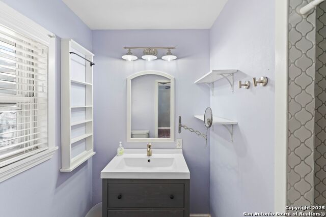 Image 29 of 38 For 1220 Inspiring View