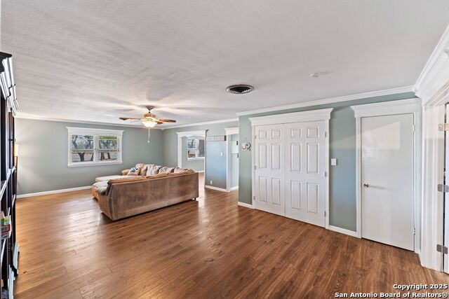 Image 4 of 38 For 1220 Inspiring View