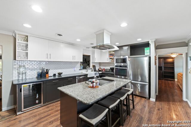 Image 5 of 38 For 1220 Inspiring View