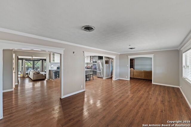 Image 7 of 38 For 1220 Inspiring View