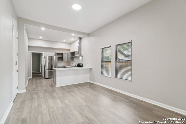 Image 14 of 58 For 622 Denver