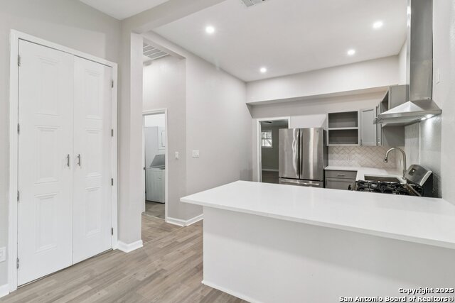 Image 17 of 58 For 622 Denver