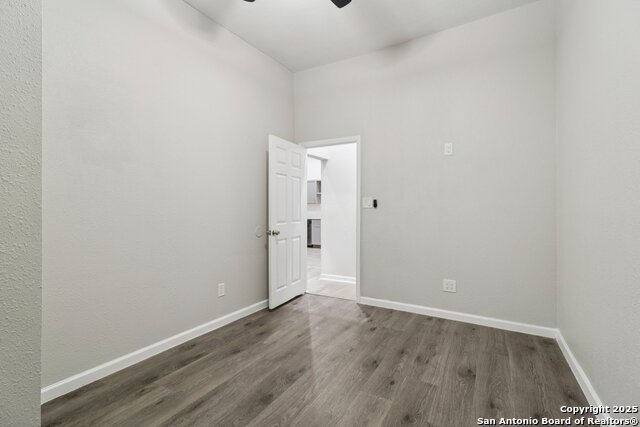 Image 25 of 58 For 622 Denver