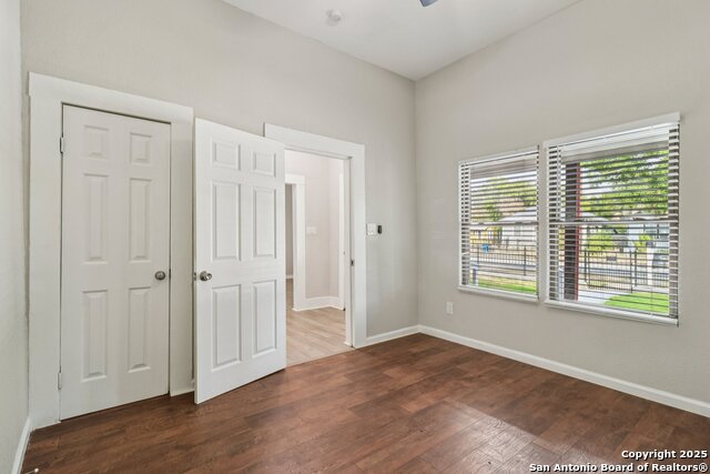 Image 29 of 58 For 622 Denver