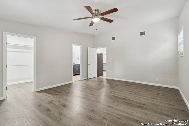 Image 33 of 58 For 622 Denver