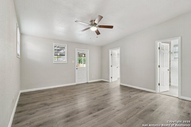 Image 34 of 58 For 622 Denver