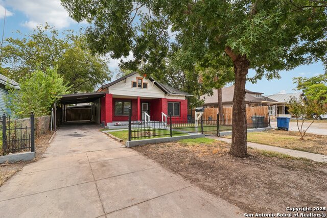 Image 4 of 58 For 622 Denver