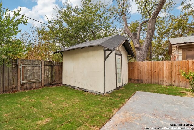 Image 54 of 58 For 622 Denver