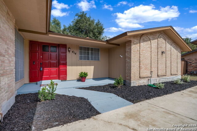 Listing photo id 0 for 414 Balboa  