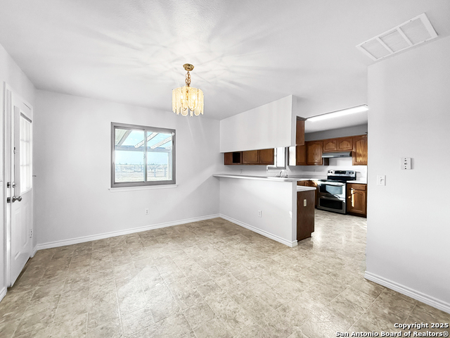 Image 4 of 14 For 436 Cordova Loop