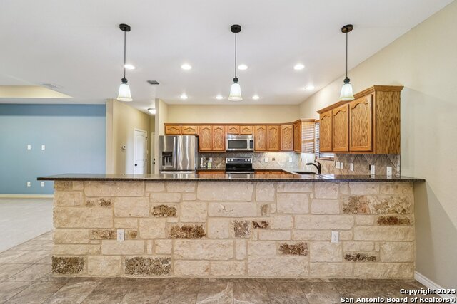 Image 17 of 50 For 100 Fairway