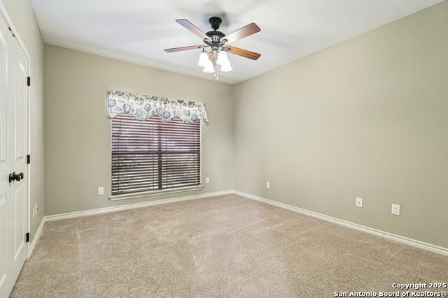 Image 24 of 50 For 100 Fairway