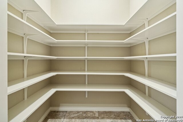 Image 33 of 50 For 100 Fairway