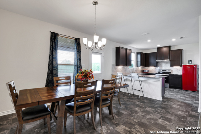 Image 11 of 30 For 7147 Dulce Meadow