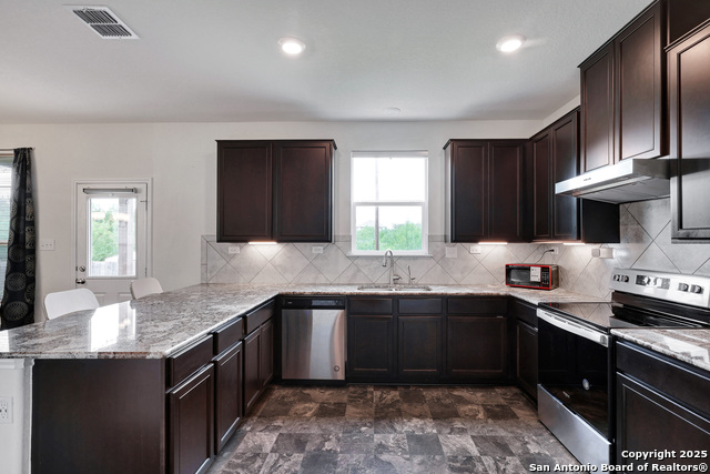 Image 14 of 30 For 7147 Dulce Meadow