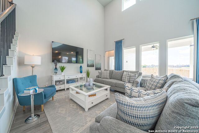 Image 4 of 23 For 10256 Bartenheim Drive