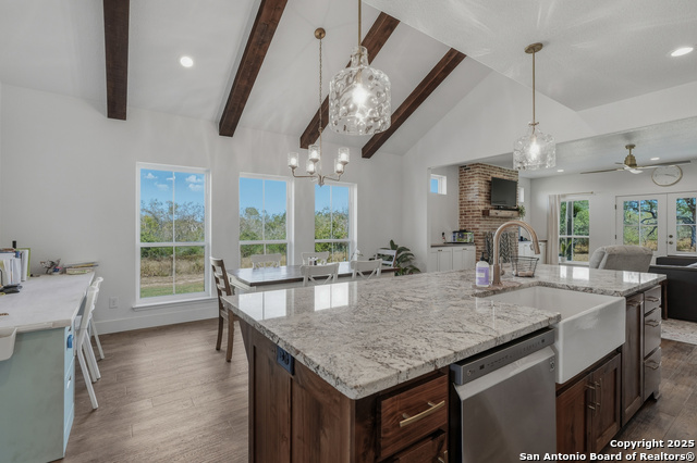 Listing photo id 10 for 1459 County Road 120