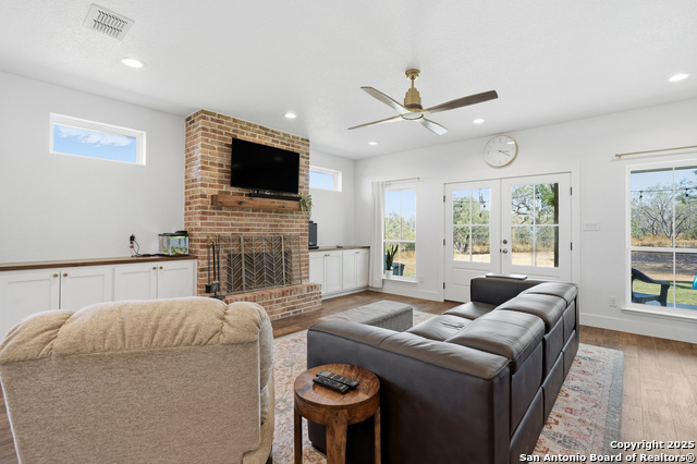 Listing photo id 12 for 1459 County Road 120