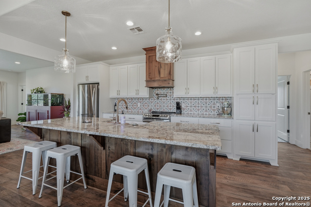 Listing photo id 14 for 1459 County Road 120